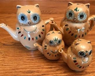 Set Lustre Ware Owl Teapots