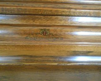 WurliTzer piano