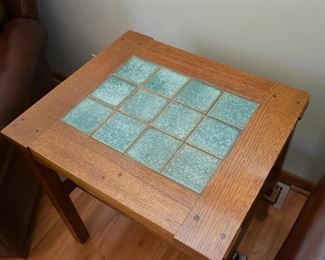 Mission Oak End Table with Tile Inset (Larger of 2)