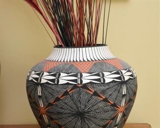 Large Acoma / Native American Tri-Color Pottery Vase