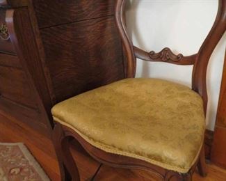 Balloon Back Victorian Chair