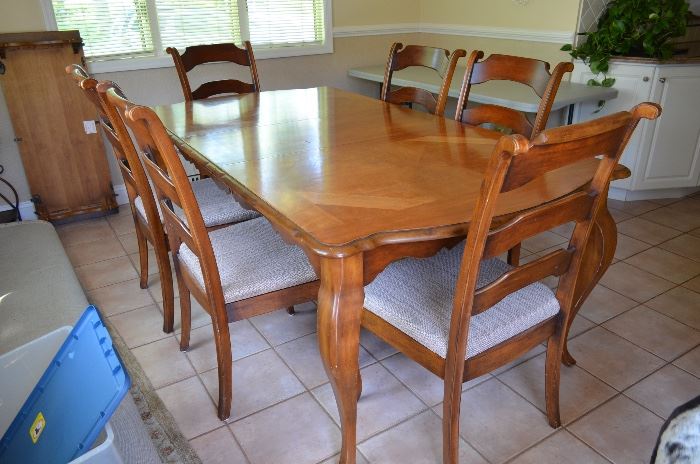 Hooker Dining / Kitchen Table