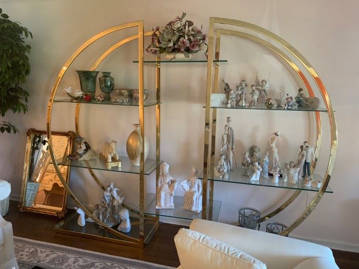 Beautiful brass and glass circular etagere,  in perfect condition