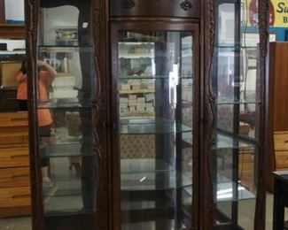 Beautiful Display Cabinet 