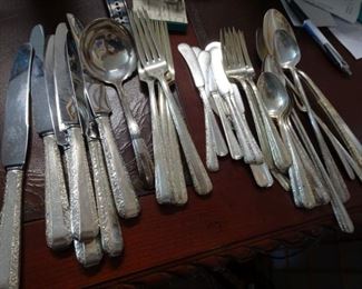 Towle Candlelight Sterling Silver Flatware. Service for 6