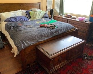 Bedroom set, chest, dressers