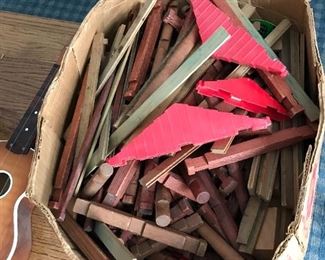 Vintage Lincoln Logs