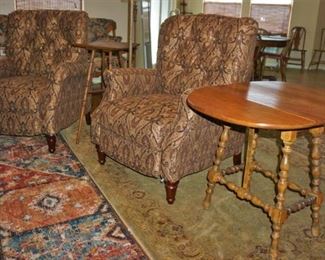 Pair of recliners and some wood tables
