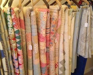 Great variety of quilts