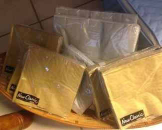 Packaged napkins