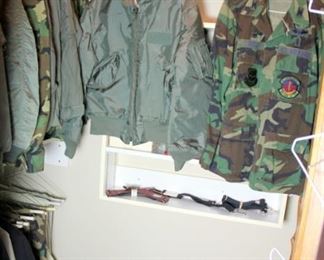 Military Jackets & Uniforms