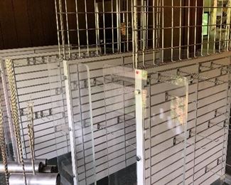 Store display/partitions