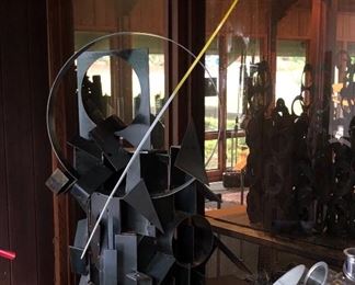 Nice use of white yellow rod