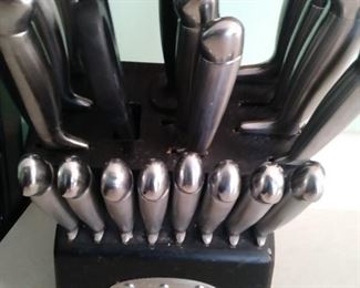 Set of Cuisinart steak knives