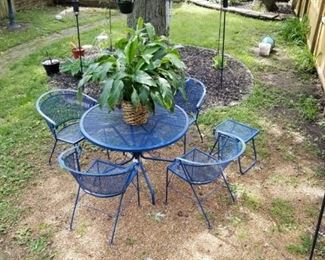6 piece vintage wrought iron patio set