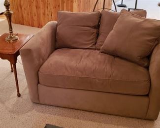  LOVESEAT TAN FAUX SUEDE
