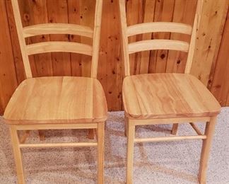 MAPLE ARMLESS CHAIRS