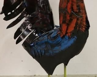 Metal garden rooster