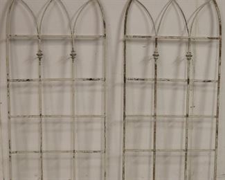 Pair metal trellis