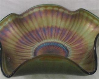 Stippled Rays by Fenton