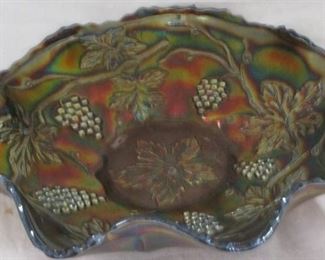 Grape & Wreath carnival bowl