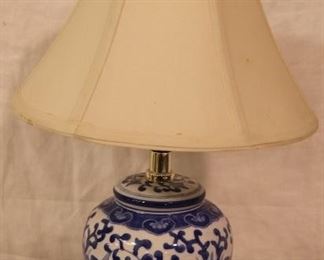 Oriental desk lamp