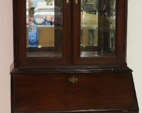 Thomasville bookcase top secretary