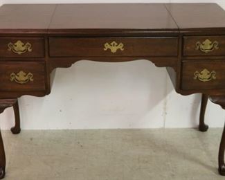 Queen Anne lift top vanity
