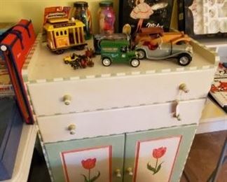Child's chest and cars