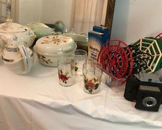 plastic hot plates of various designs chickens, circles, and web style.