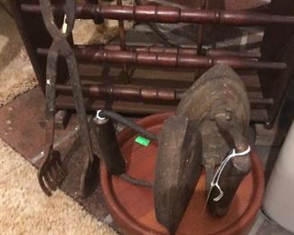 Magazine racks and cast iron pieces