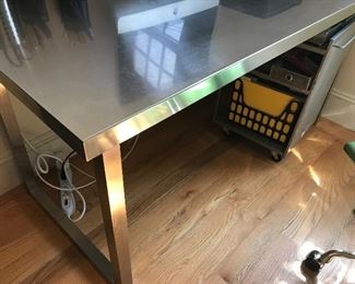 Stainless steel desk/table 59 x 29 x 29