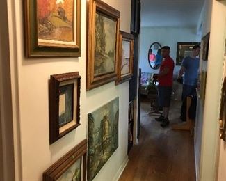 Both sides walls of pictures