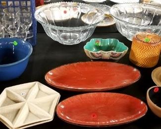 PLATTERS AND BOWLS