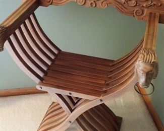 VERY UNIQUE FOLD UP CARVED CHAIR / GRAND DETAILS