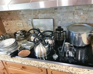 183. Mixed Lot Kitchen Cookware, Pots, Pans