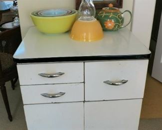 Enamel cabinet, vintage Pyrex nest of bowls, nut chopper