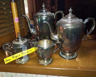 Avon/Roger's tea service