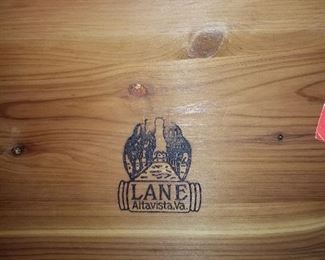 Lane cedar chest