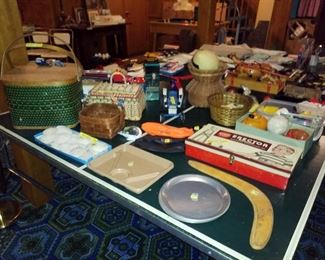 Boomerang, baskets, toys ect