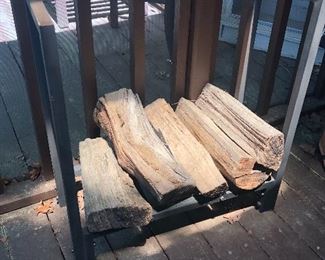 Metal firewood rack