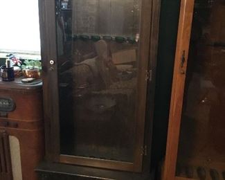 Gun cabinet - 1 of 2