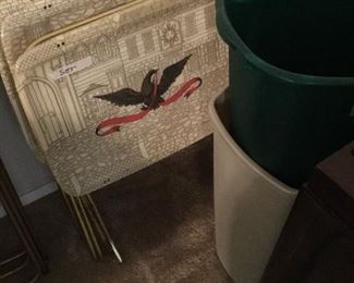 TV trays