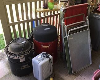 Small heater, smokers, chairs