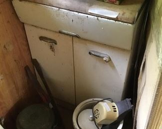 Cabinet & ice cream freezer