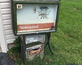 2nd Gas pump at Garage