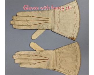Lot 286 Civil War Soldiers Leather Gloves with fancy sti