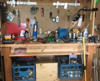 Tool work bench