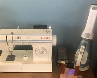 Singer tabletop sewing machine