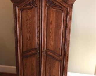 Pennsylvania House Armoire